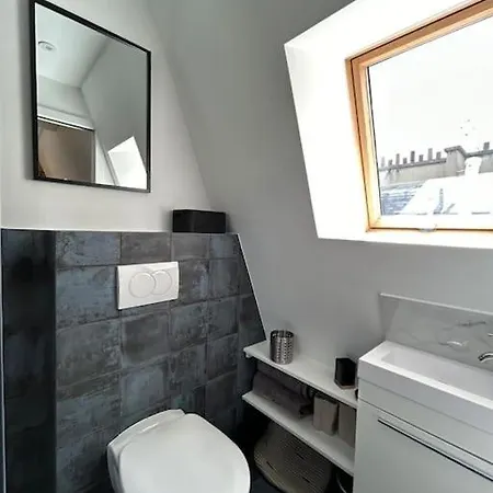 Fully Renovated For 2 * Parigi