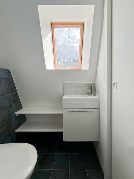 Fully Renovated For 2 Parigi