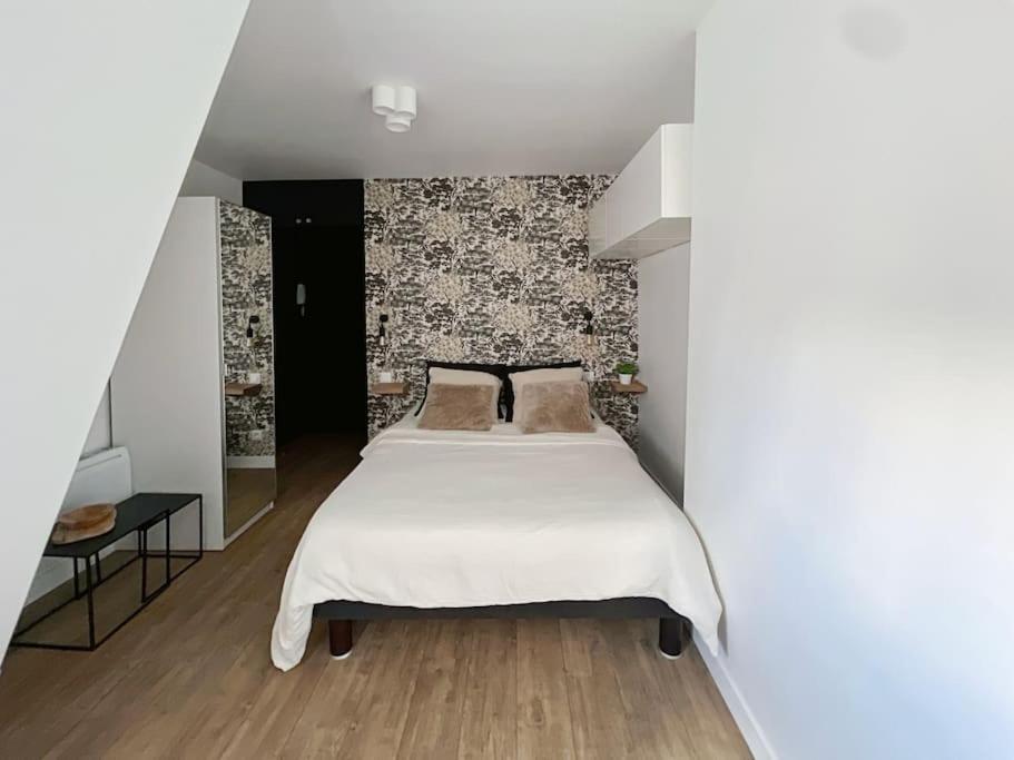 Fully Renovated For 2 Appartamento *
